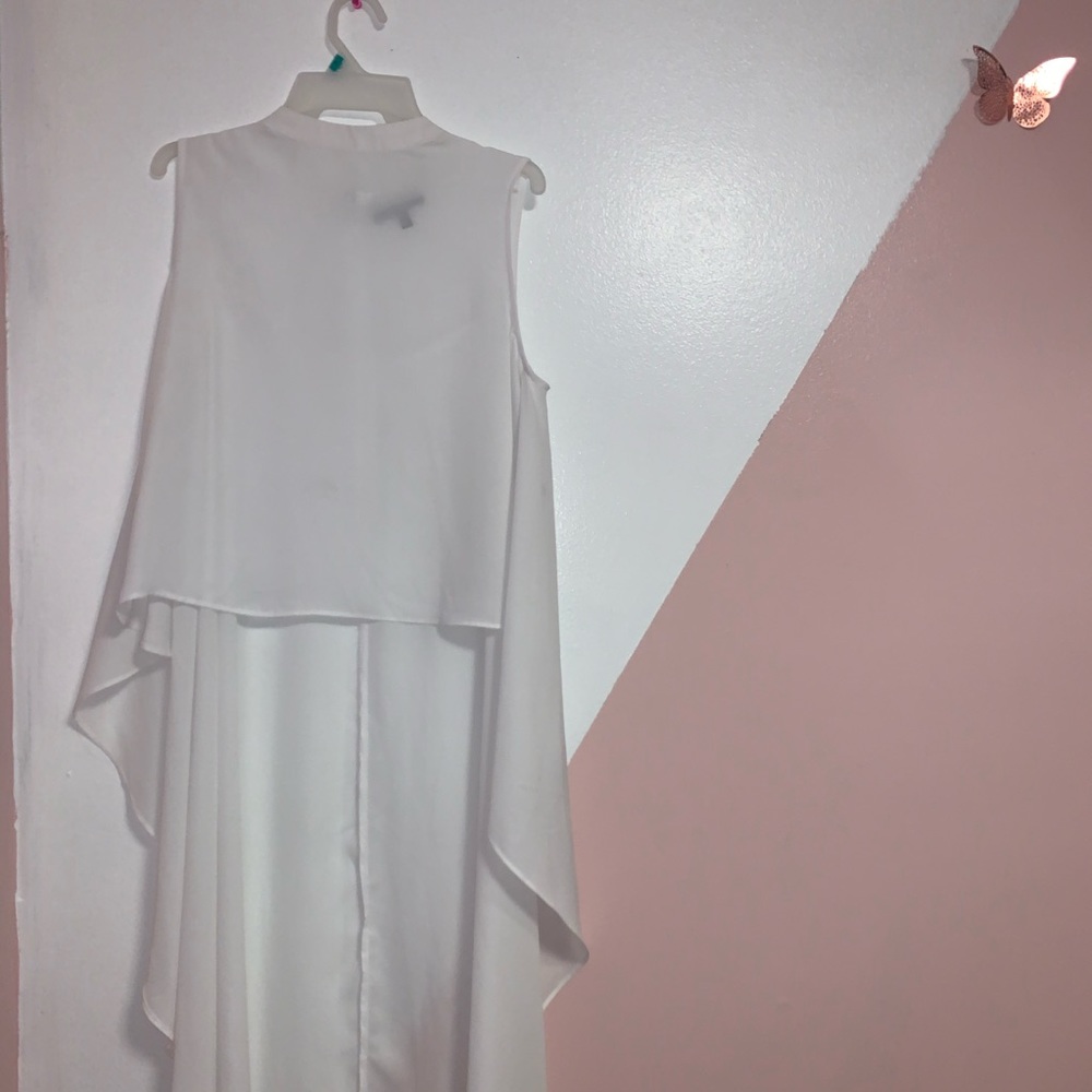 white long top🤍